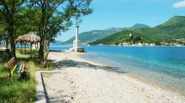House By The Sea Tivat Exterior foto