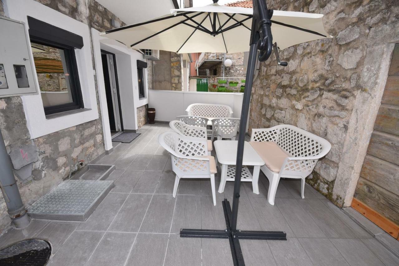 House By The Sea Tivat Exterior foto