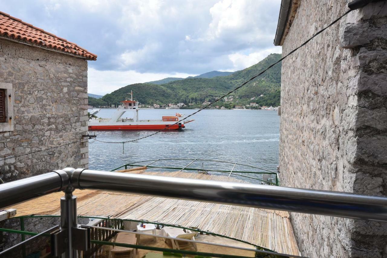 House By The Sea Tivat Exterior foto
