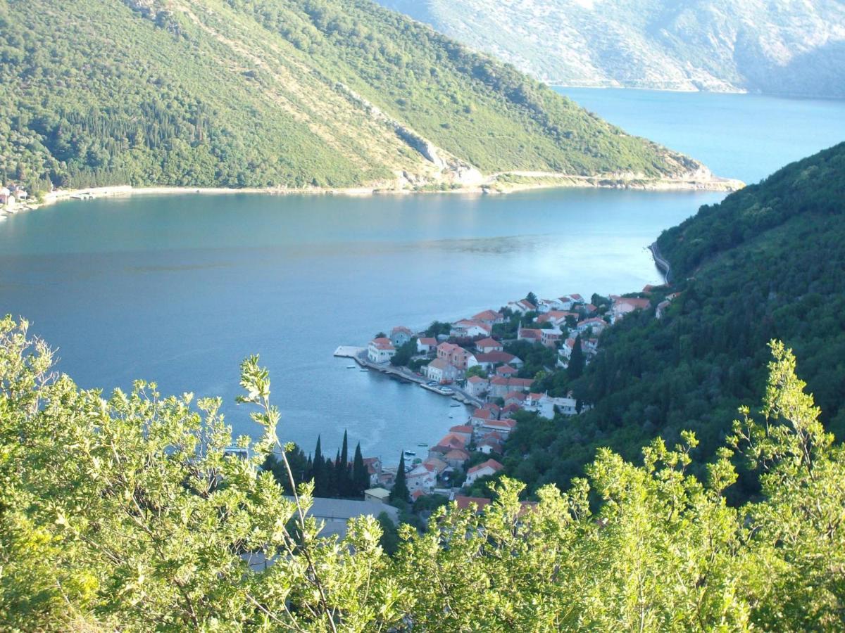 House By The Sea Tivat Exterior foto